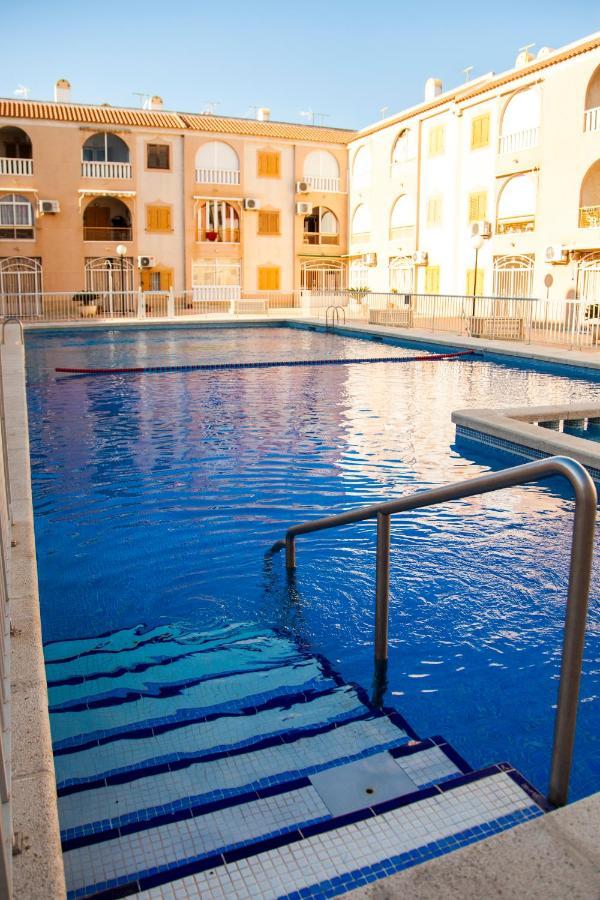 Valencia 15 Apartman Torrevieja Kültér fotó