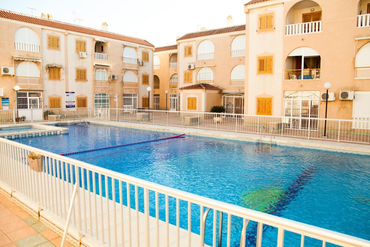 Valencia 15 Apartman Torrevieja Kültér fotó