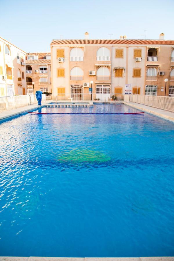 Valencia 15 Apartman Torrevieja Kültér fotó